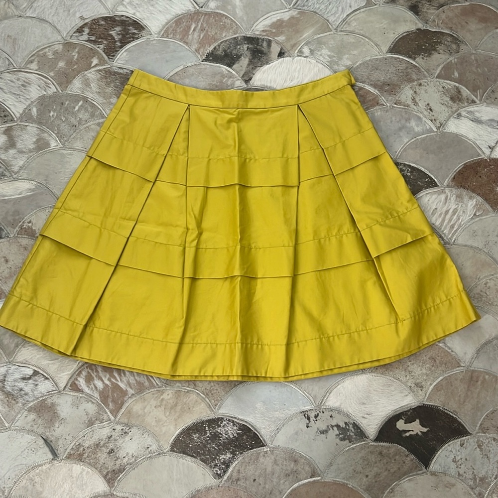 J Crew Cotton Pleated Skirt in Chartreuse Yellow Size 4